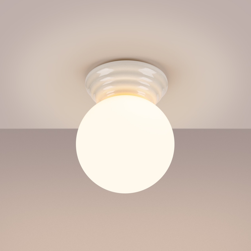 Bathroom ceiling light ZORI 1xG9/8W/230V Ø 12 cm IP44 white