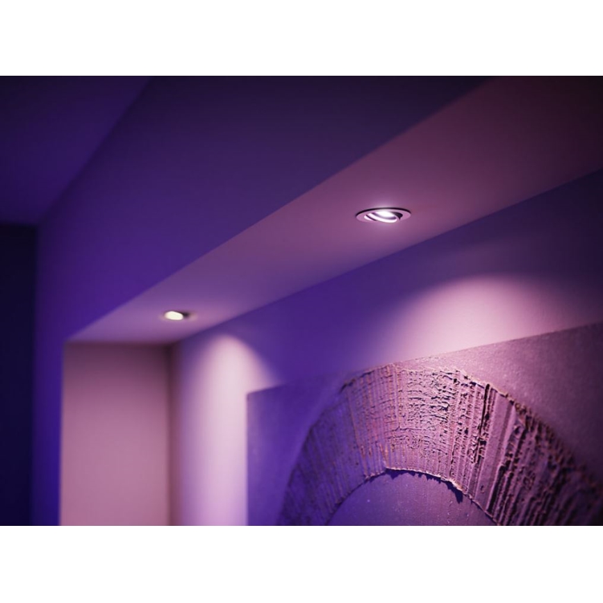 Starter kit Philips Hue WHITE AND COLOR AMBIANCE 3xGU10/5,7W/230V 2000-6500K + connection device
