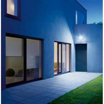 STEINEL 030056 – LED Floodlight with Motion Detector XLED Home 2 XL LED/20W/230V IP44