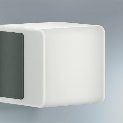 Steinel 055516 – LED Outdoor Light with a Motion Detector L 835 LED/9.5W/230V IP44 Anthracite