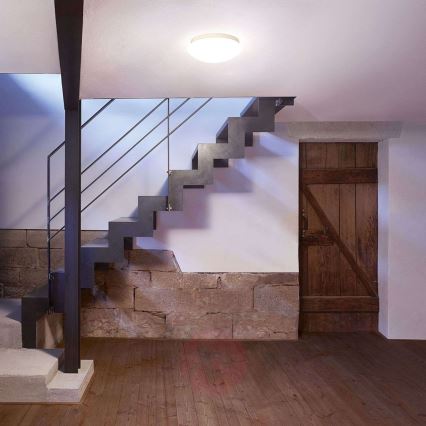 Steinel 056070 – LED Outdoor LED Light with a Motion Detector RS PRO LED/16W/230V IP54