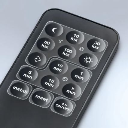 Steinel 059538 - Motion sensor SensIQ IP54 black + remote control