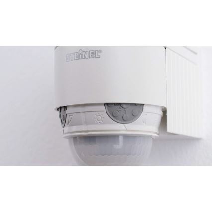 STEINEL 602819 - Outdoor infra-red wall sensor IS240 white IP54