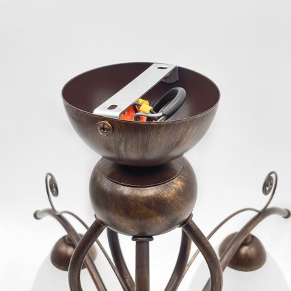 Surface-mounted chandelier RETRO 5xE27/60W/230V bronze patina