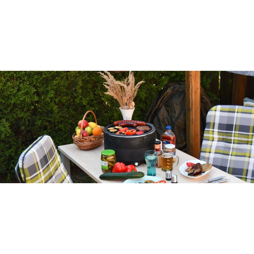 Table charcoal grill 4xAA/USB black