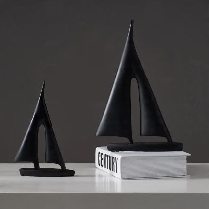 Tabletop decoration 21 cm resin/black