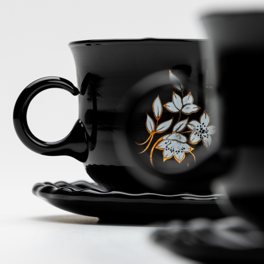 Tea set black bouquet no. 1