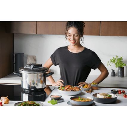 Tefal - Pressure cooker 8 l CLIPSO+ CHEF stainless steel