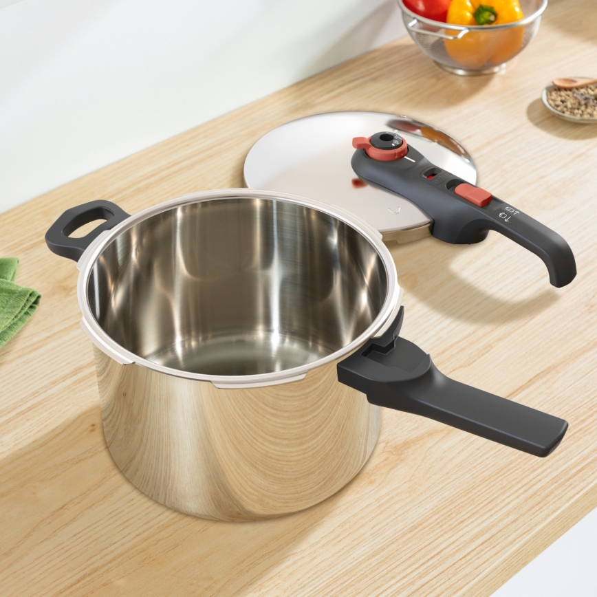 Tefal - SECURE TRENDY 6 L Pressure Cooker + INGENIO EMOTION 5-piece Set