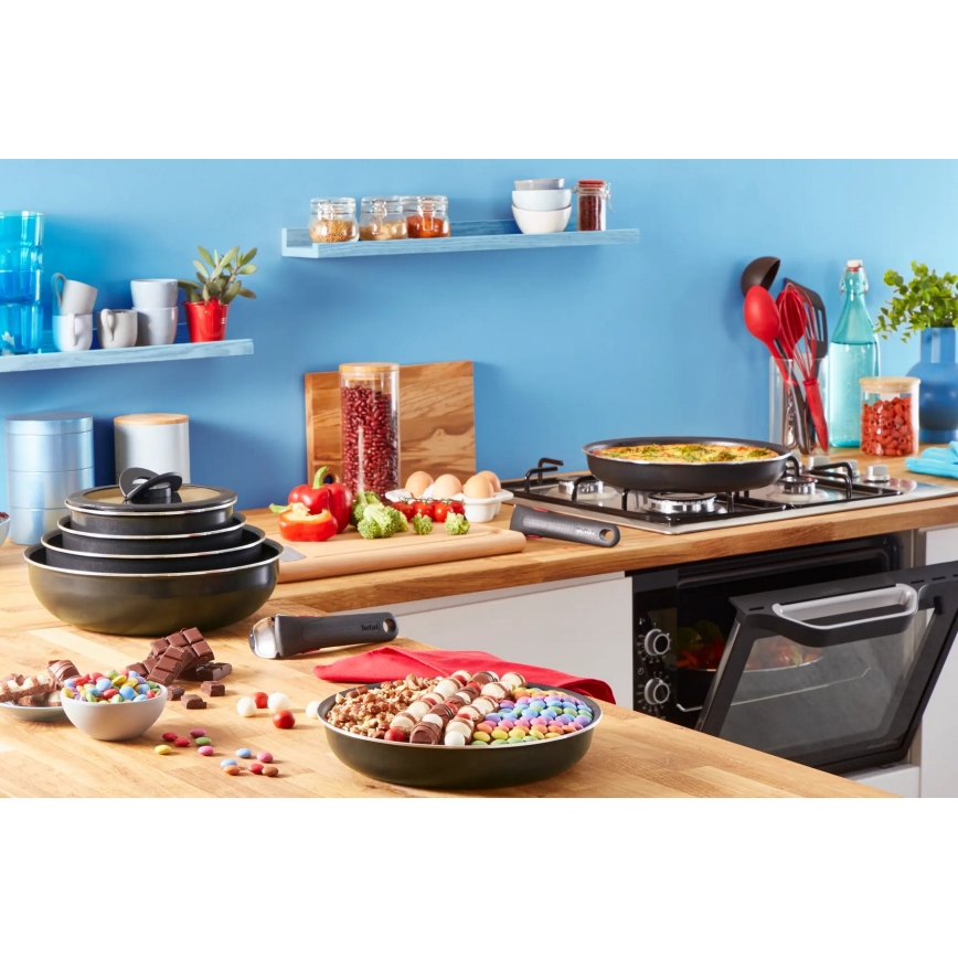 Tefal - Set of cookware 10 pcs INGENIO EASY COOK & CLEAN BLACK