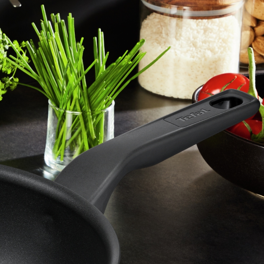 Tefal - TITANIUM FORCE 28 cm Wok Pan