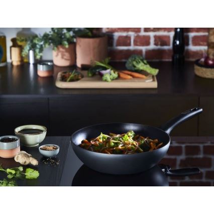 Tefal - ULTIMATE Wok Pan 28 cm