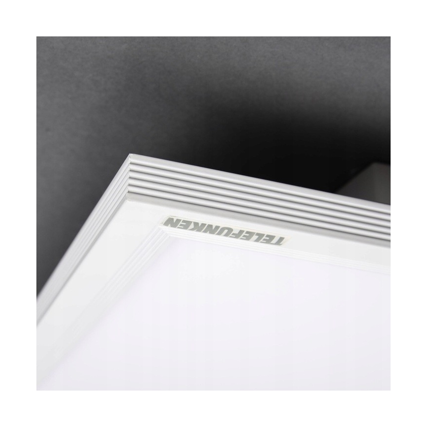 Telefunken 301506TF - LED RGBW Dimmable panel LED/18W/230V 4000K + remote control