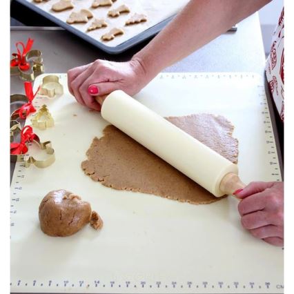TORO 43 cm Wooden Rolling Pin with Silicone Coating, Cream