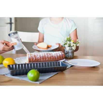 TORO Baking Pan 31.5 x 12 cm, Black