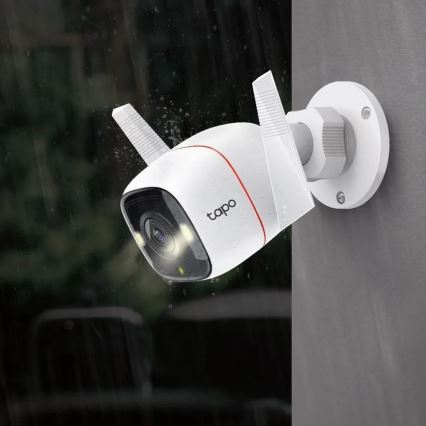 TP-Link - Smart Outdoor Camera with Sensor, IP66, Wi-Fi
