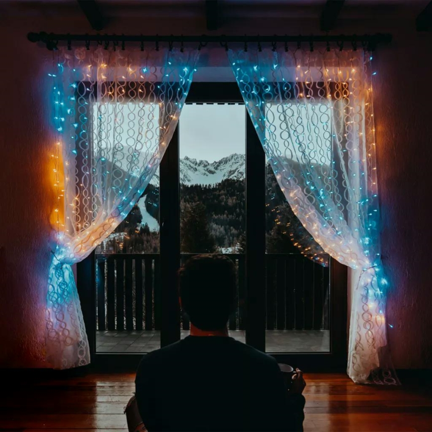 Twinkly - LED RGBW Dimmable outdoor Christmas curtain CURTAIN 210xLED 6,1m IP44 Wi-Fi