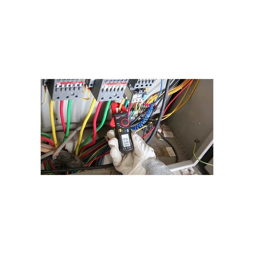 Uni-T - Clamp multimeter 2xAAA