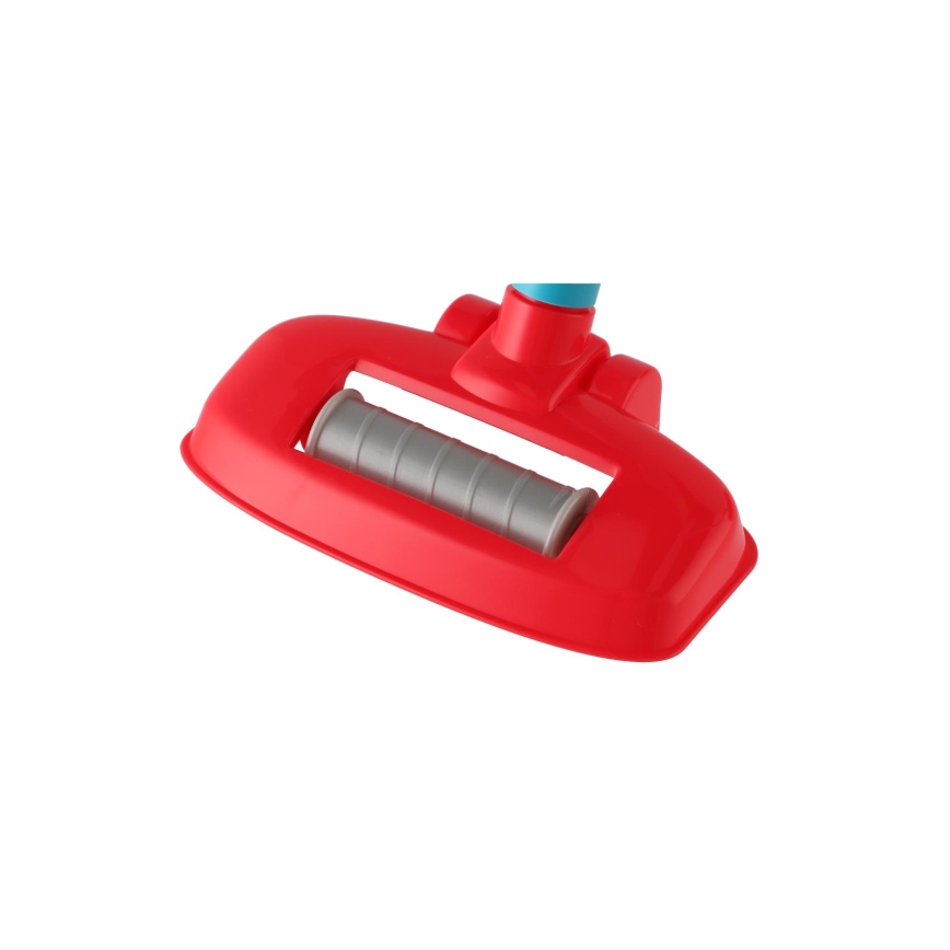 Vacuum cleaner with sound, powered by 2× AA batteries