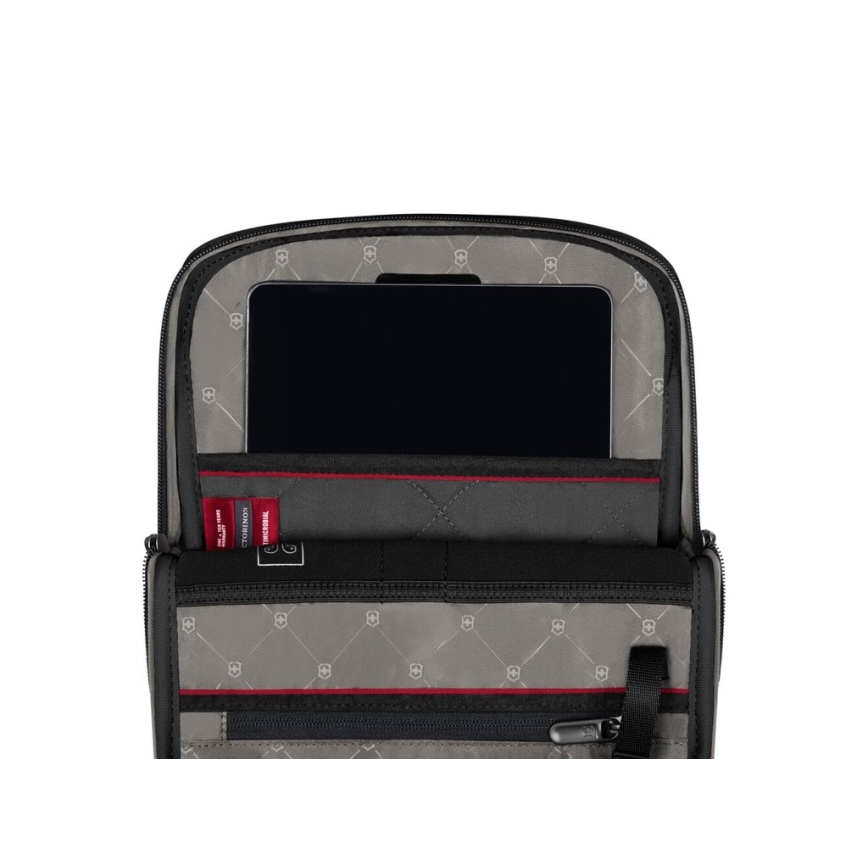 Victorinox - Altmont Modern 6 L Shoulder Bag, Black