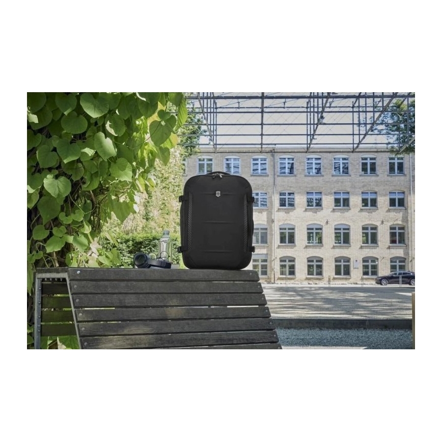 Victorinox - Expandable backpack Crosslight Boarding 37 l black