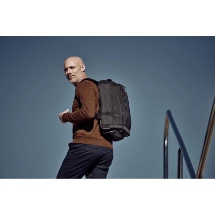 Victorinox - Laptop backpack 17" on wheels Altmont Professional 20 l black