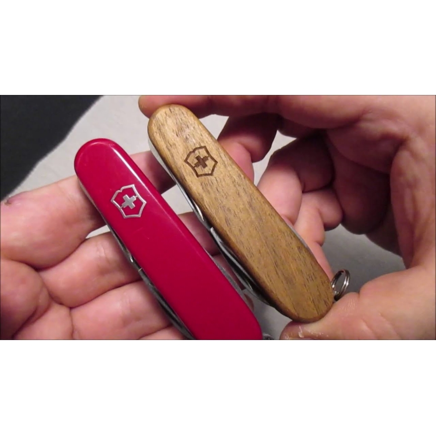 Victorinox - Multifunctional pocket knife 9,1 cm/14 functions red