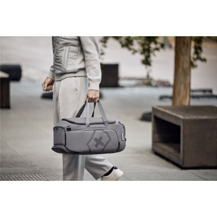Victorinox - Touring 2.0 2-in-1 Travel Bag, 38 L, Gray