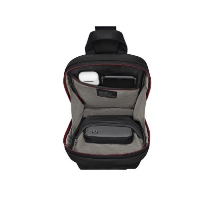 Victorinox - Travel Essentials 5 L Shoulder Bag, Black