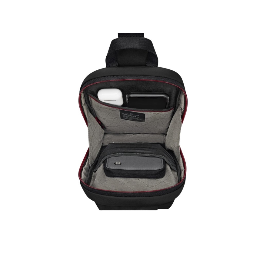 Victorinox - Travel Essentials 5 L Shoulder Bag, Black