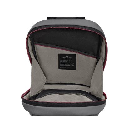 Victorinox - Travel Essentials 5 L Shoulder Bag (Grey)