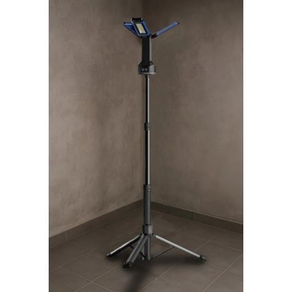 Viking - LED Rechargeable Floodlight with Stand 3xLED/5V IPX4 7000 lm 4000 mAh