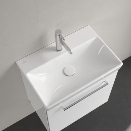 Villeroy & Boch 4A005501 - Wall-mounted washbasin AVENTO 55x37 cm ceramic/white