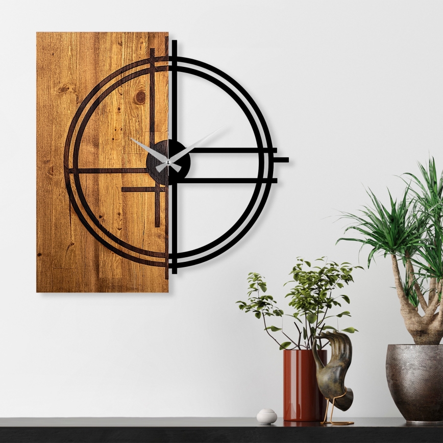 Wall clock 58x56 cm 1xAA wood/metal