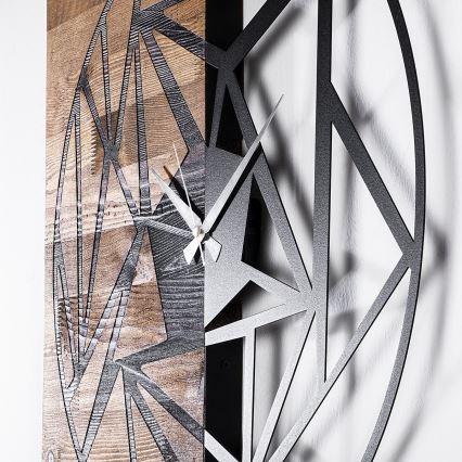 Wall clock 60x58 cm 1xAA wood/metal