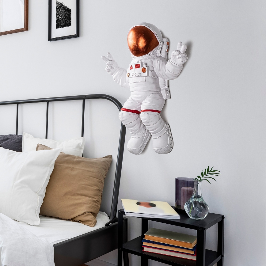 Wall decoration 47x35 cm astronaut copper