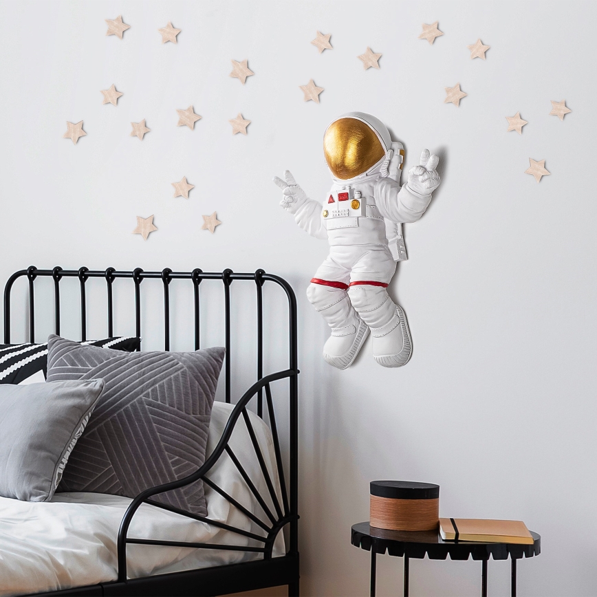 Wall decoration 47x35 cm astronaut gold