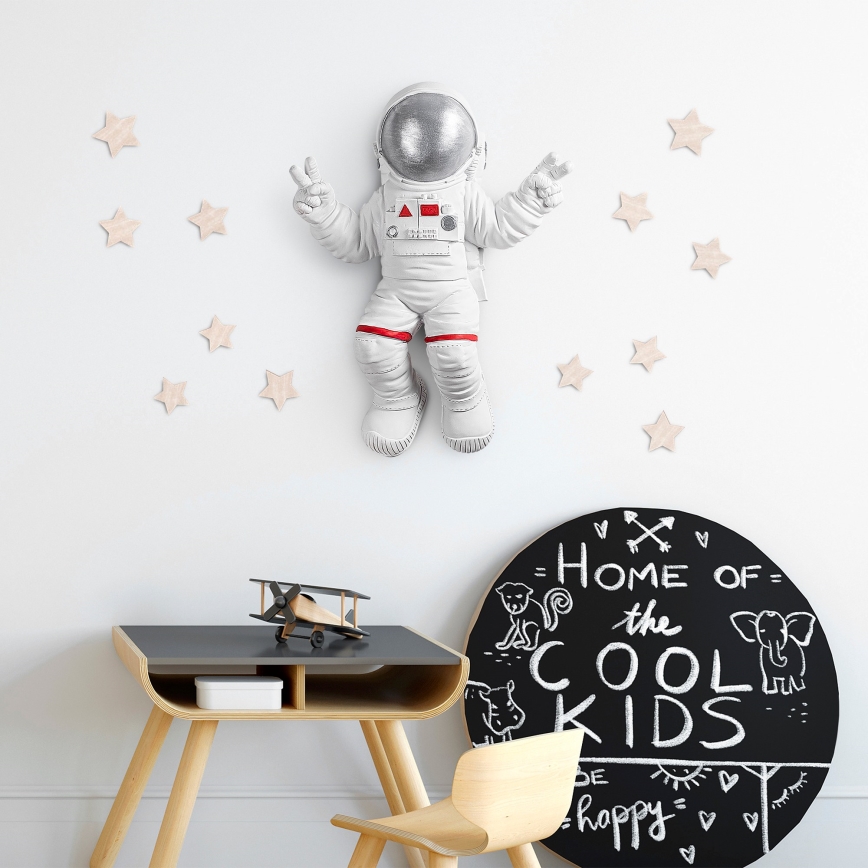 Wall decoration 47x35 cm astronaut silver