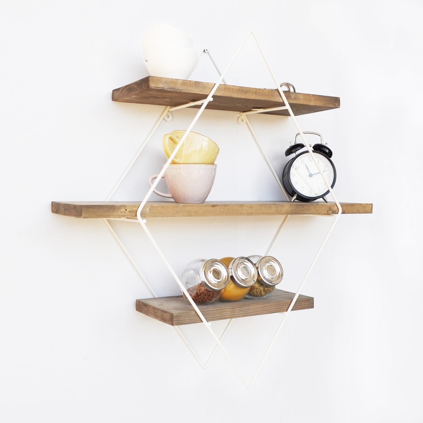 Wall shelf 42x62 cm spruce