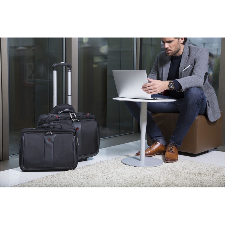 Wenger - Travel suitcase on wheels 25 l 17" + laptop bag 15,6" Patriot black
