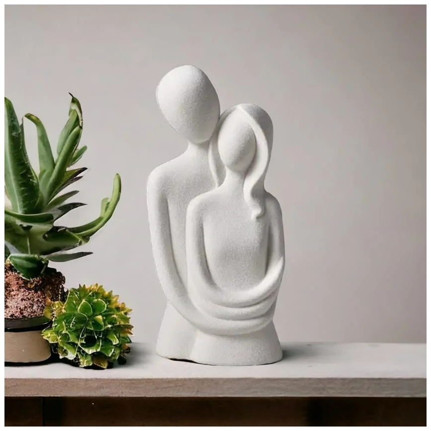 White ceramic tabletop decoration, 21 x 8.5 x 10 cm