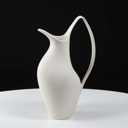 White ceramic vase, 33 x 17 x 19 cm