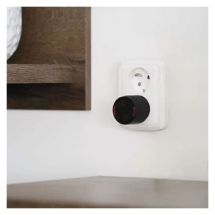 Wireless 230V Plug-in Doorbell + 1× CR2032 Black