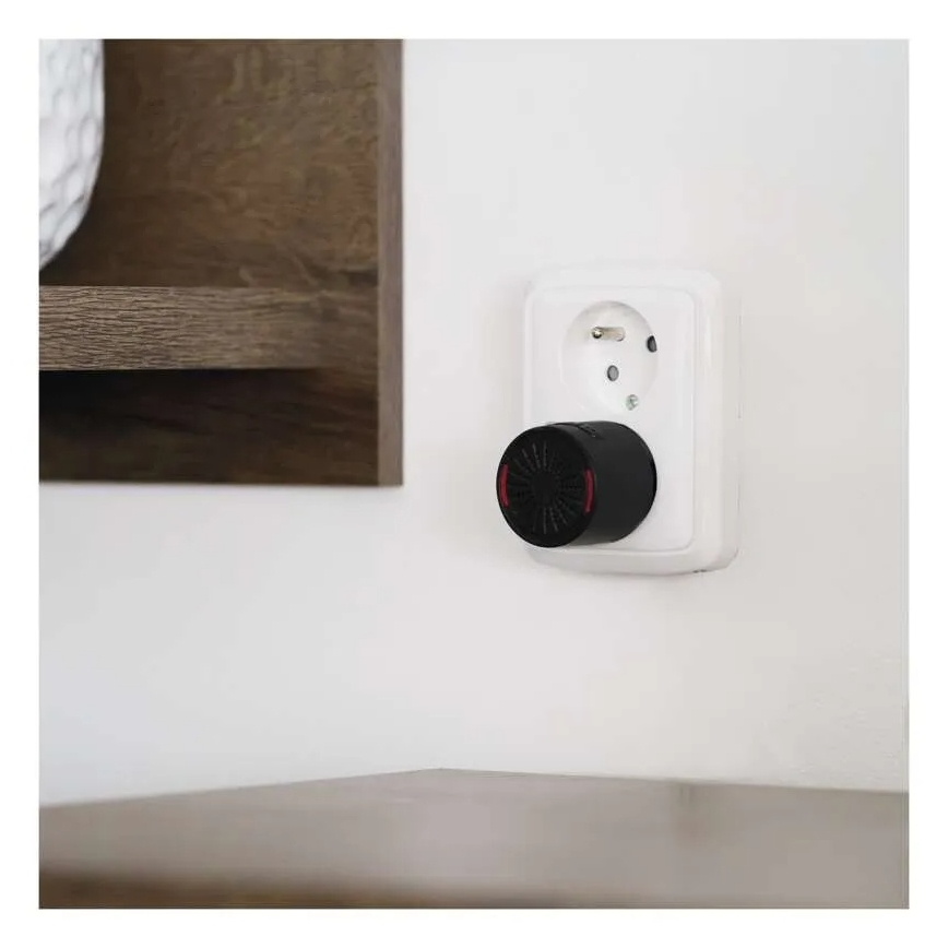 Wireless 230V Plug-in Doorbell + 1× CR2032 Black