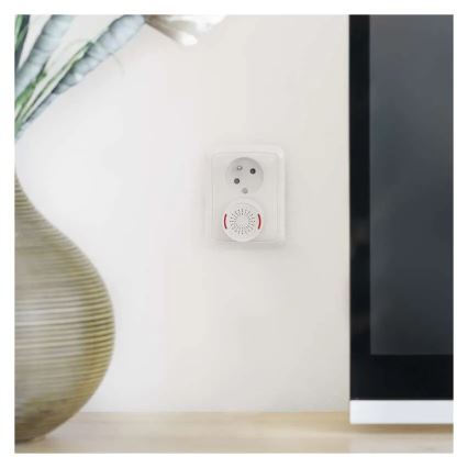 Wireless plug-in doorbell for 230V outlet + 1xCR2032 white
