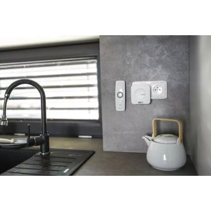 Wireless socket doorbell 230V IP44 white