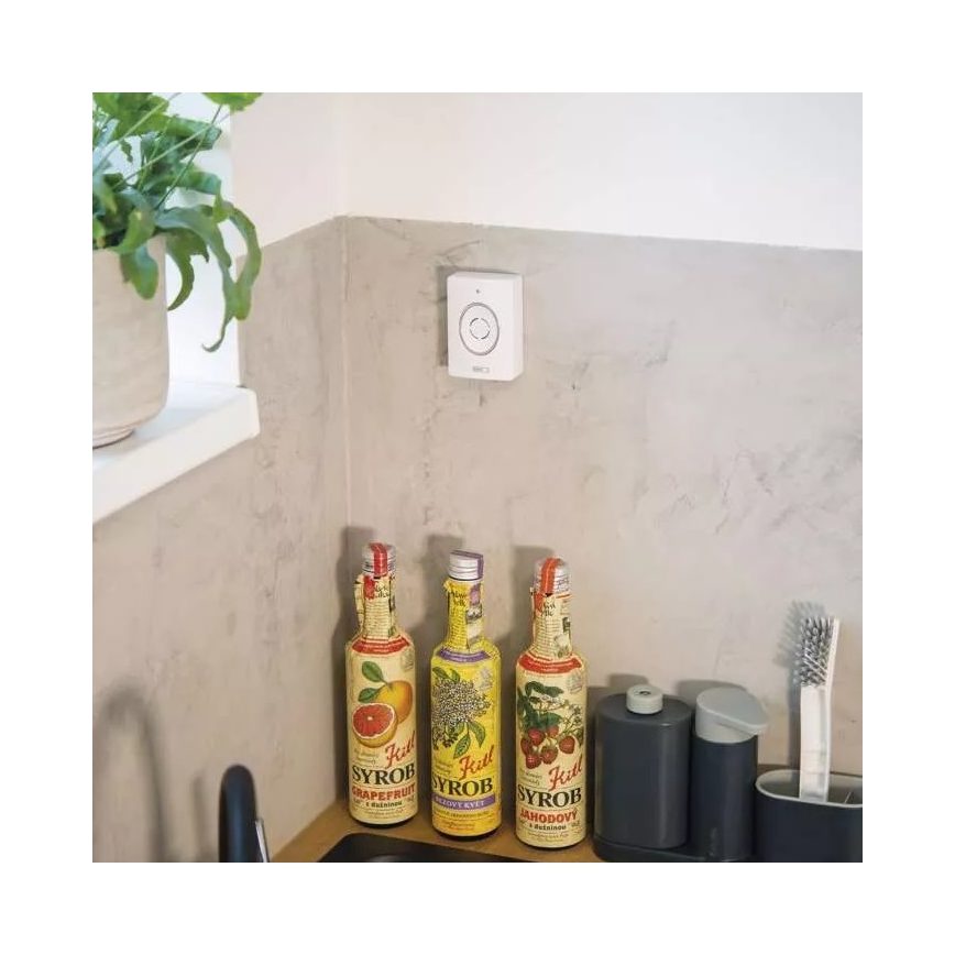 Wireless video doorbell with a solar panel GoSmart 4400 mAh 3xAA IP44 Wi-Fi Tuya