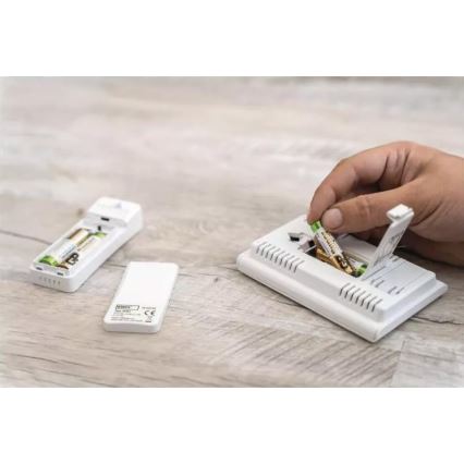 Wireless weather station with alarm clock 2xAAA + 2xAA white