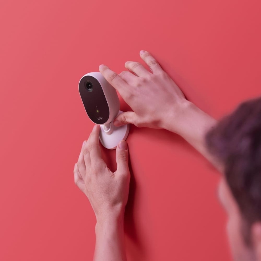 WiZ - Set for monitoring the household: 1x camera + 3x LED RGB bulb A60 E27/8,5W/230V Wi-Fi