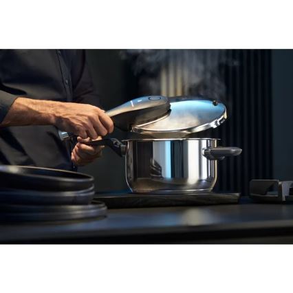 WMF - Pressure Cooker 6,5 l PERFECT Stainless Steel